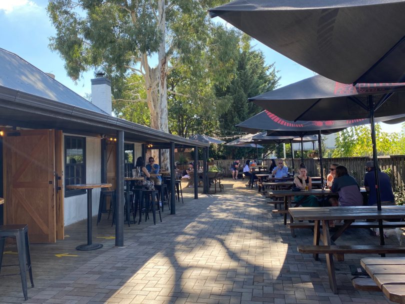 Old Canberra Inn outdoor dining areas