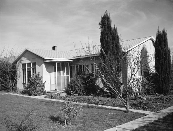Privately-built house in Cowper Street, Ainslie, in 1951