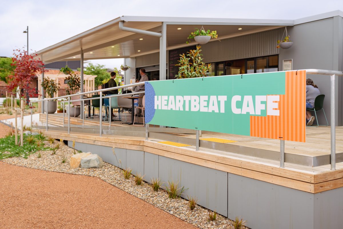 Heartbeat Cafe, Whitlam