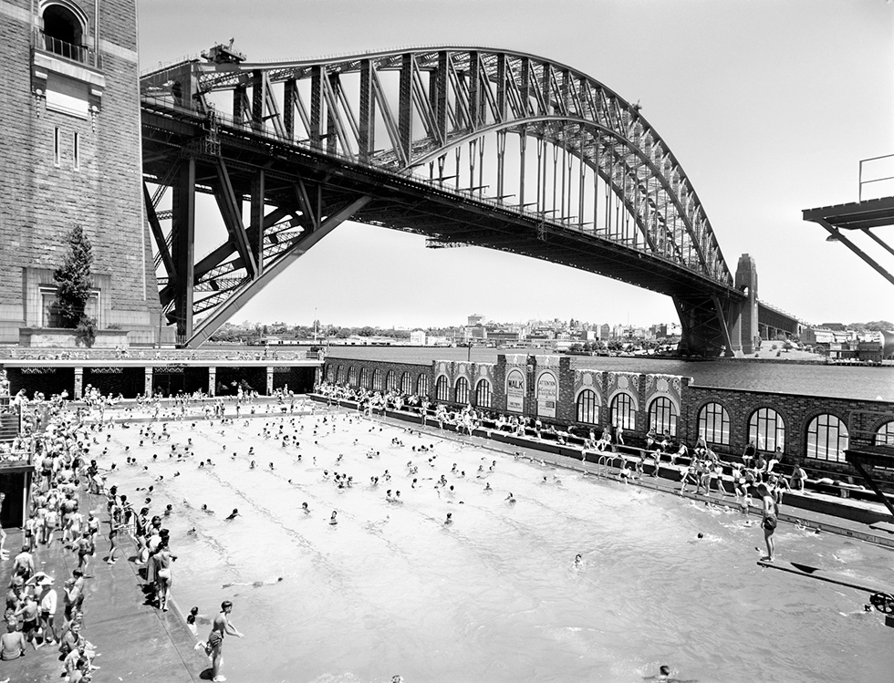 Swimming pool in front of Sydney Harbour Bridge.