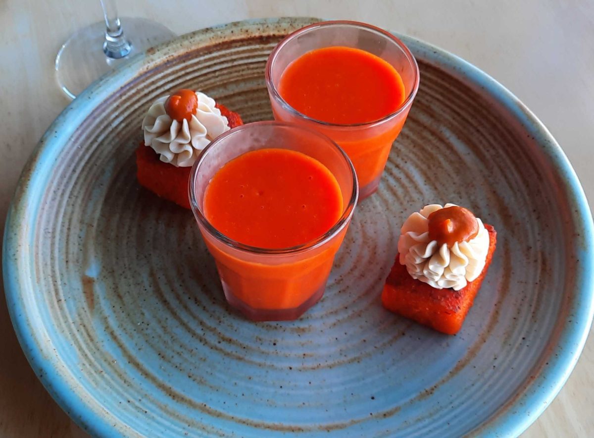 The amuse bouche - capsicum polenta cubes and tofu cream with gazpacho - certainly did.