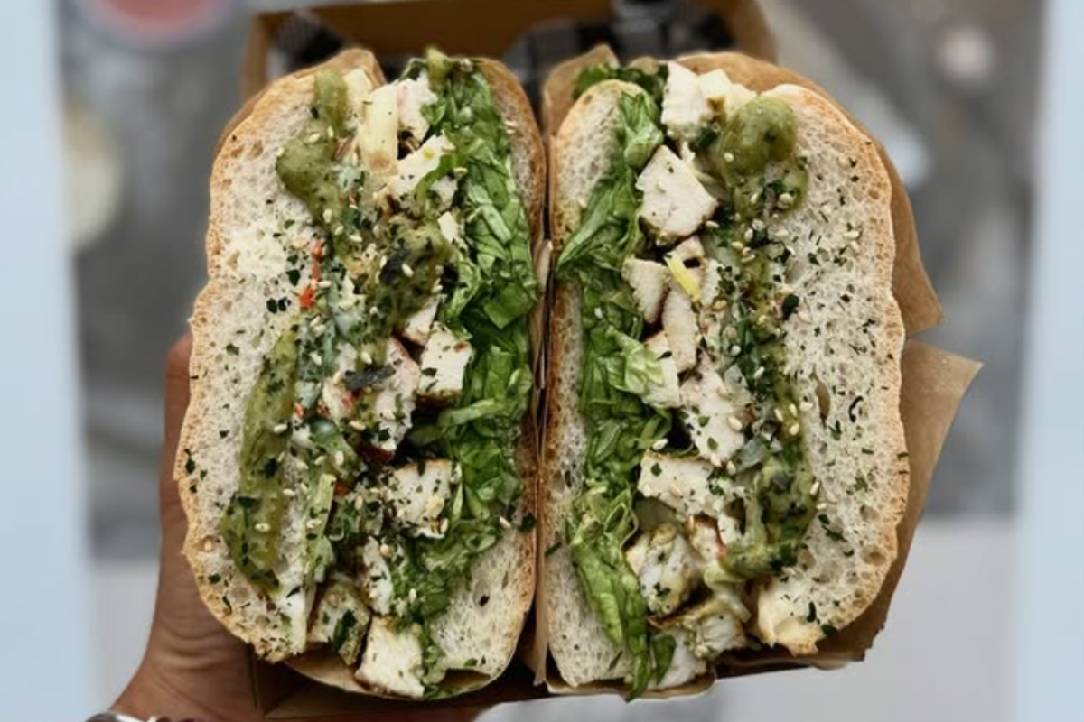 A sandwich with chicken.