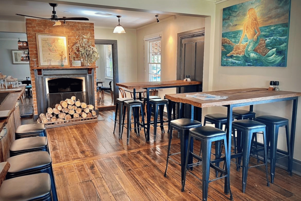 Trooper's Rest retains many original features including convict-built fireplaces.