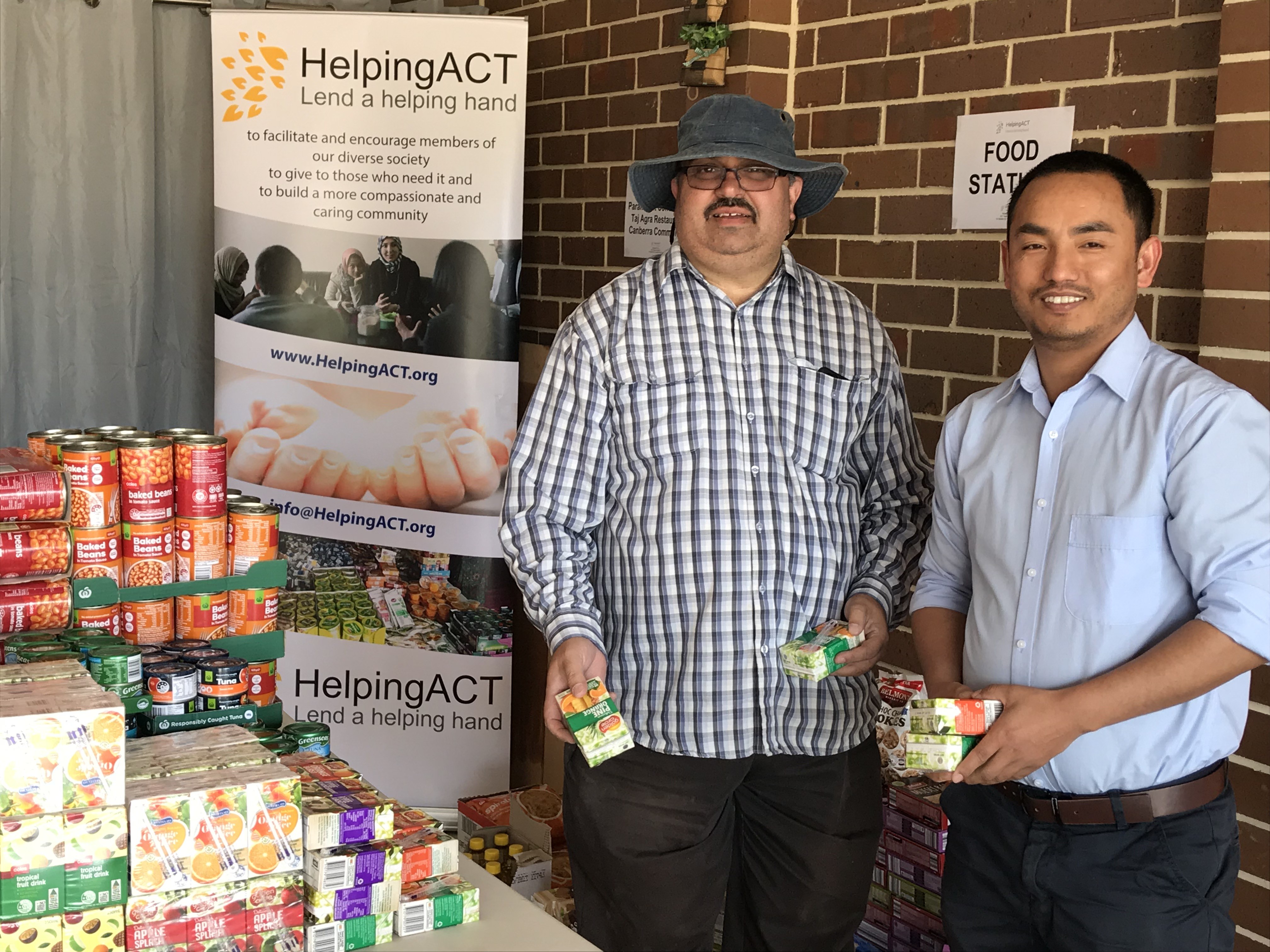 HelpingACT packs 110 hampers with a big serve of community heart
