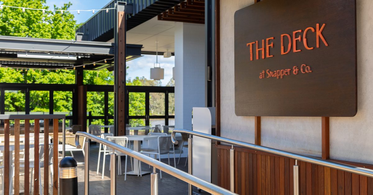 Snapper & Co. hits all the right spots at Yarralumla in a lakeside