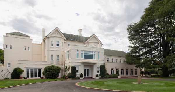 Government House (and Home) opens its doors to visitors - you're welcome