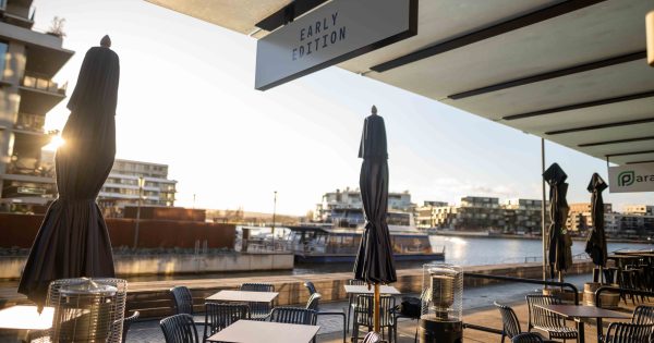 Early Edition: Enjoy perfect brunch fare and pretty drinks with lake views