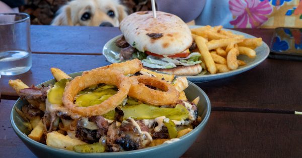 Smokey Dan’s in Tomakin: Worth planning your weekend around